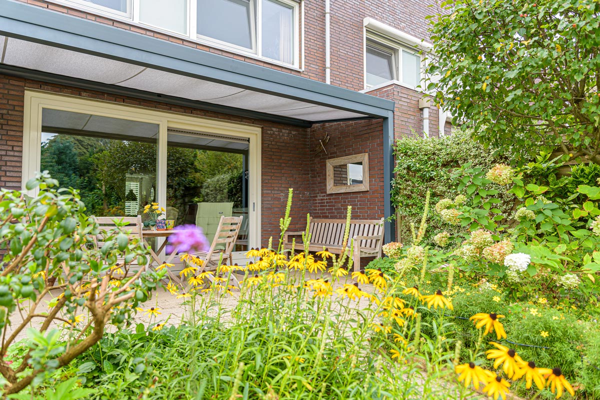 profiline-veranda-glasdak-onderdakzonwering-01-project2024-outdoorpleasure